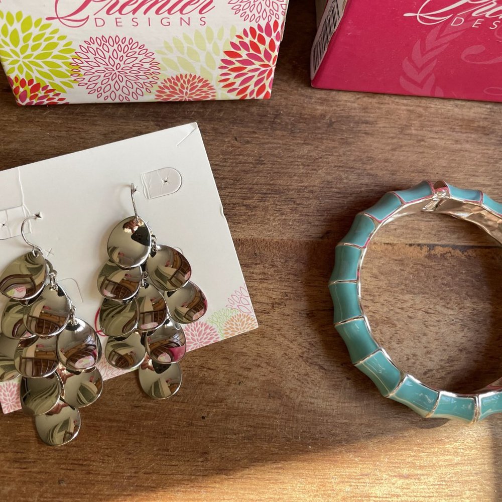 Premier Design BUNDLE Earrings & Cuff Bracelet Both NIB
